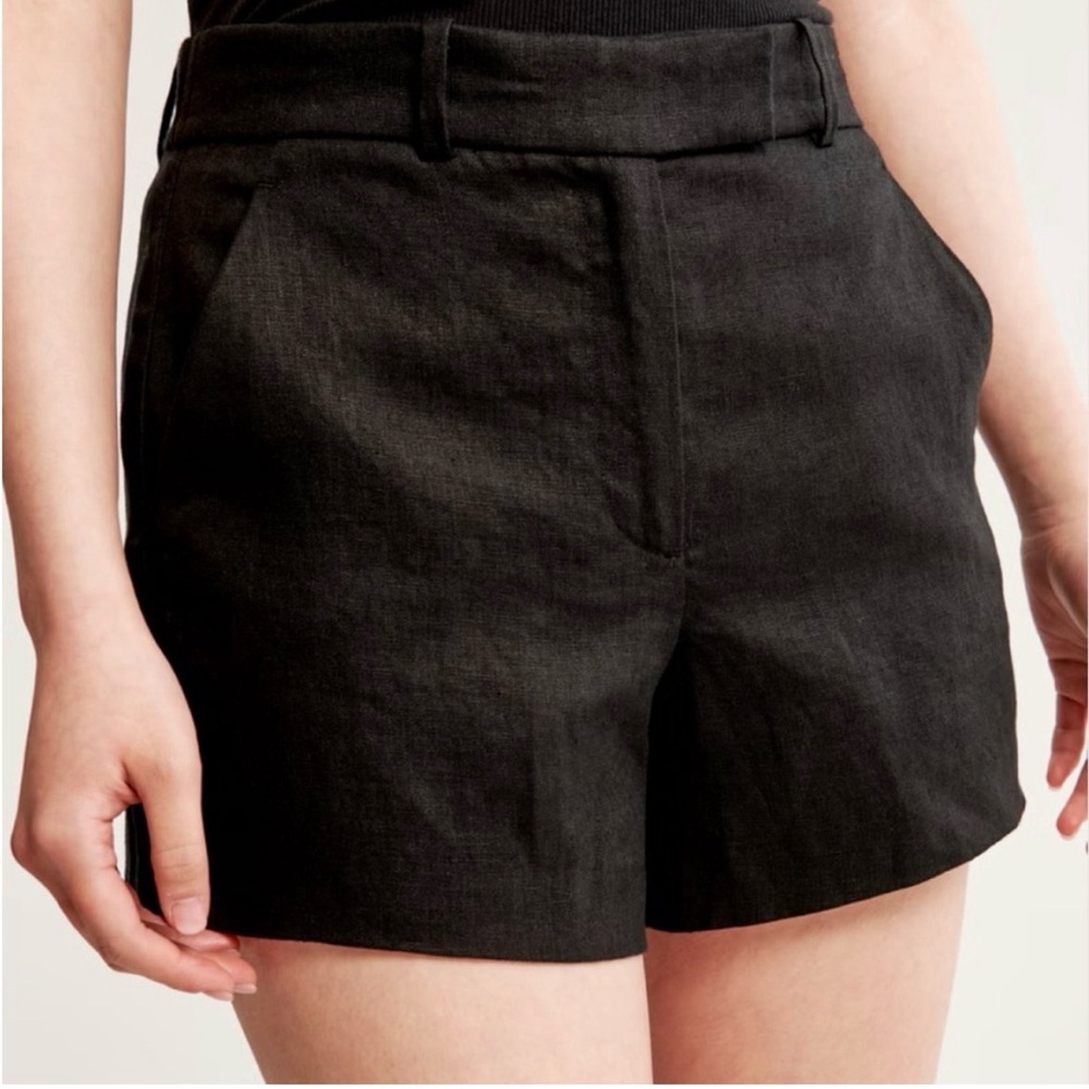 Abercrombie & Fitch High Waist Black Linen shorts NWT